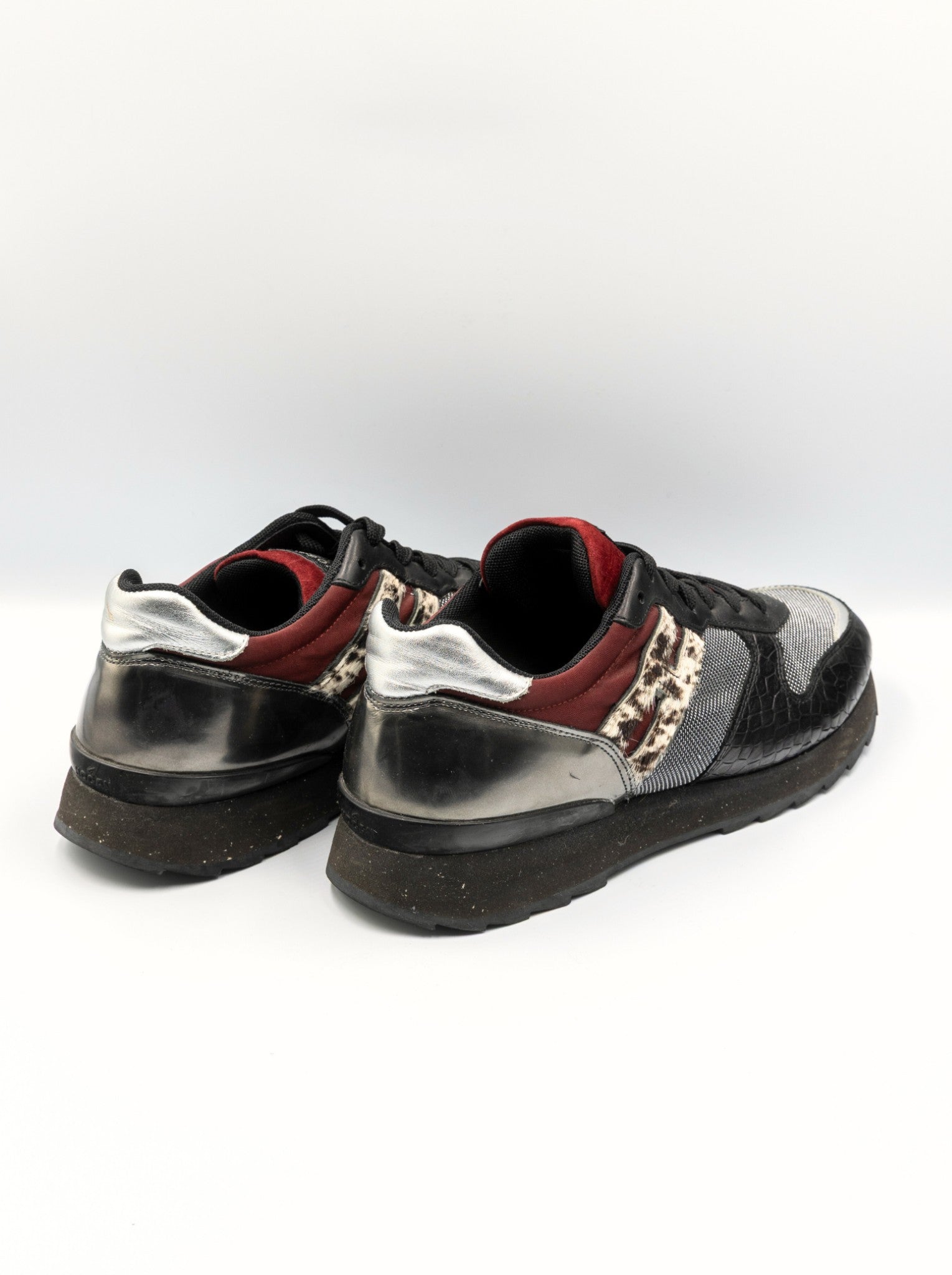 Hogan Rebel Sneakers