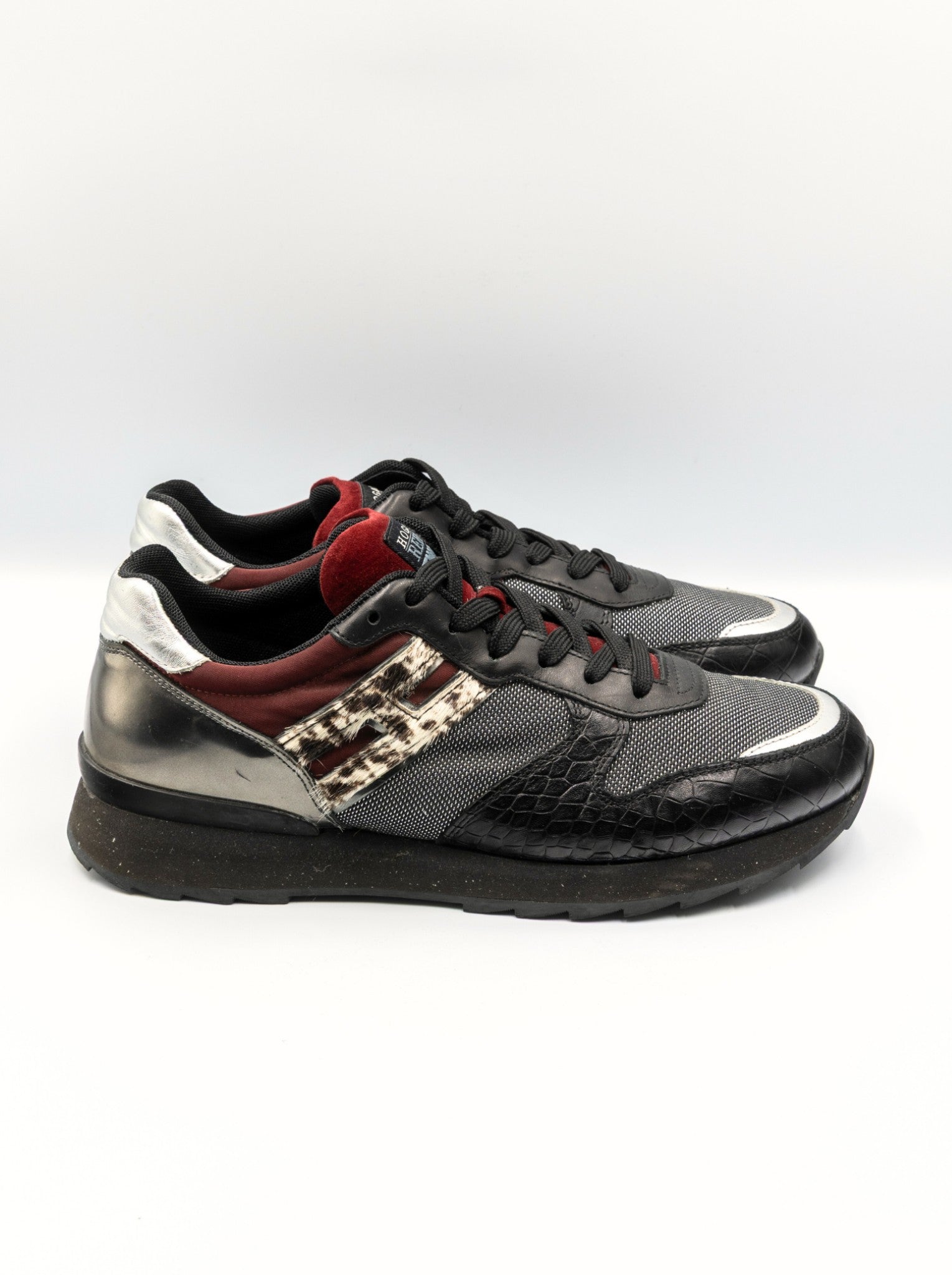 Hogan Rebel Sneakers
