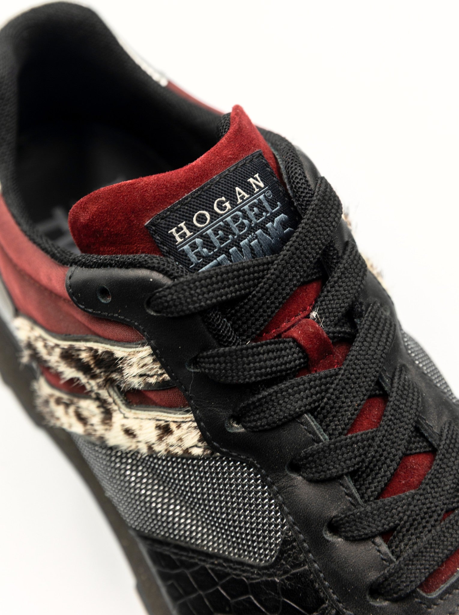 Hogan Rebel Sneakers